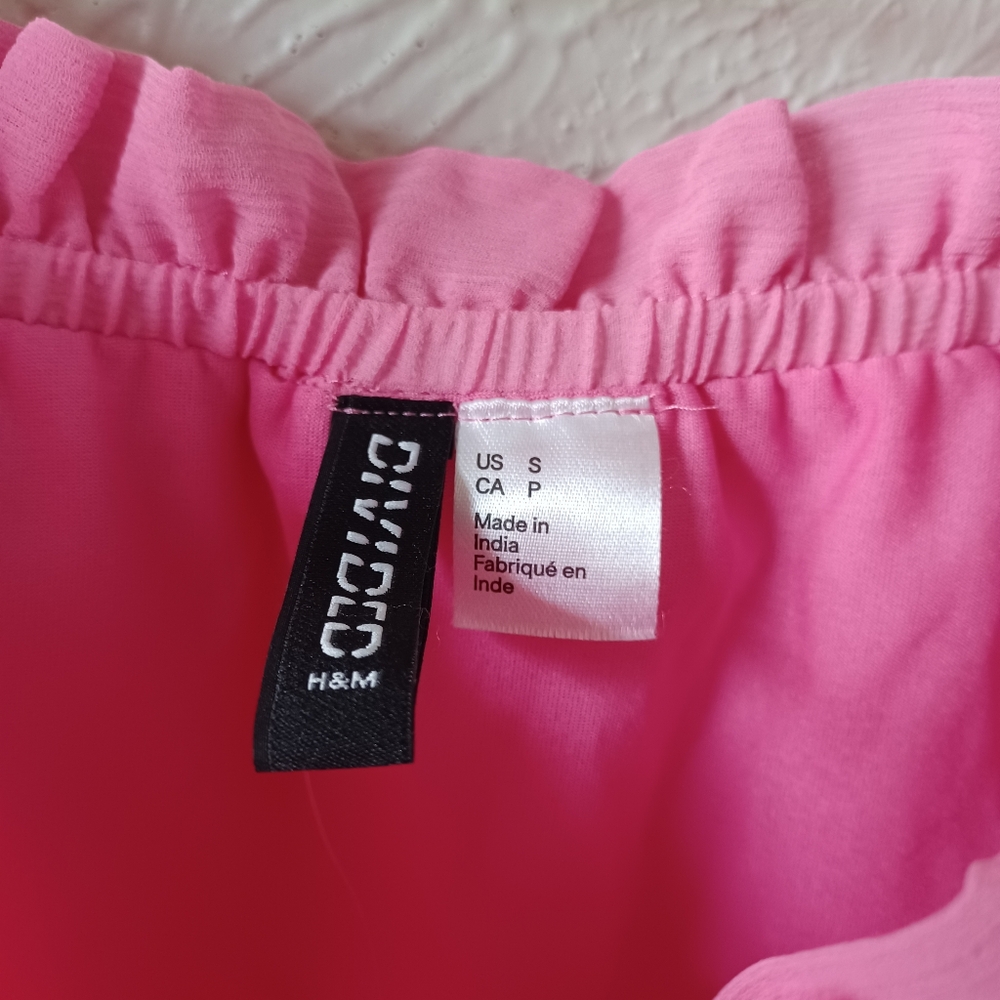 H&M Pink Off-Shoulder Ruffle Blouse - Picture 4 of 6